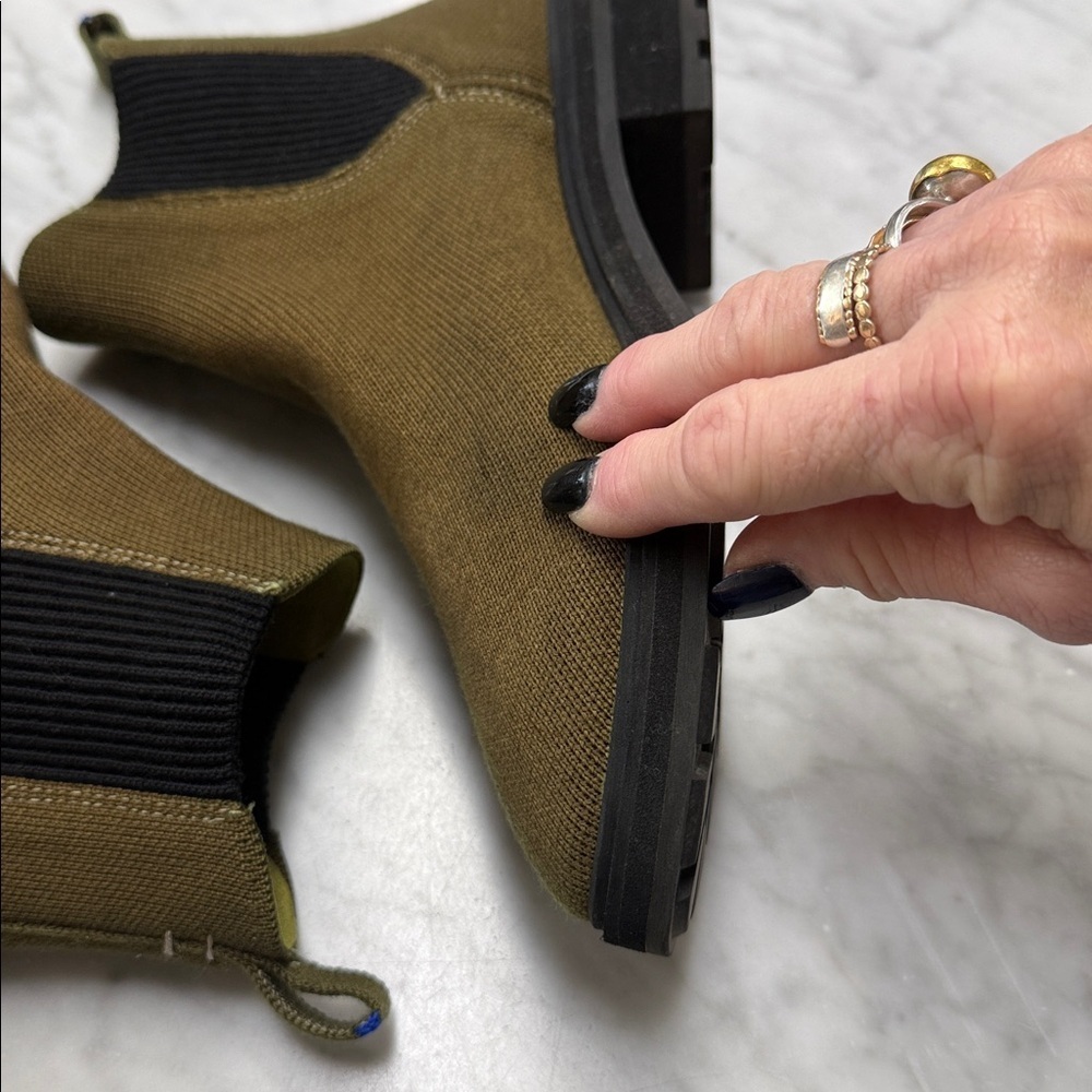 Rothy's Women's The Lug Sole Slip on Chelsea Boot in Brown Chartreuse size 8 TTS - Picture 16 of 16